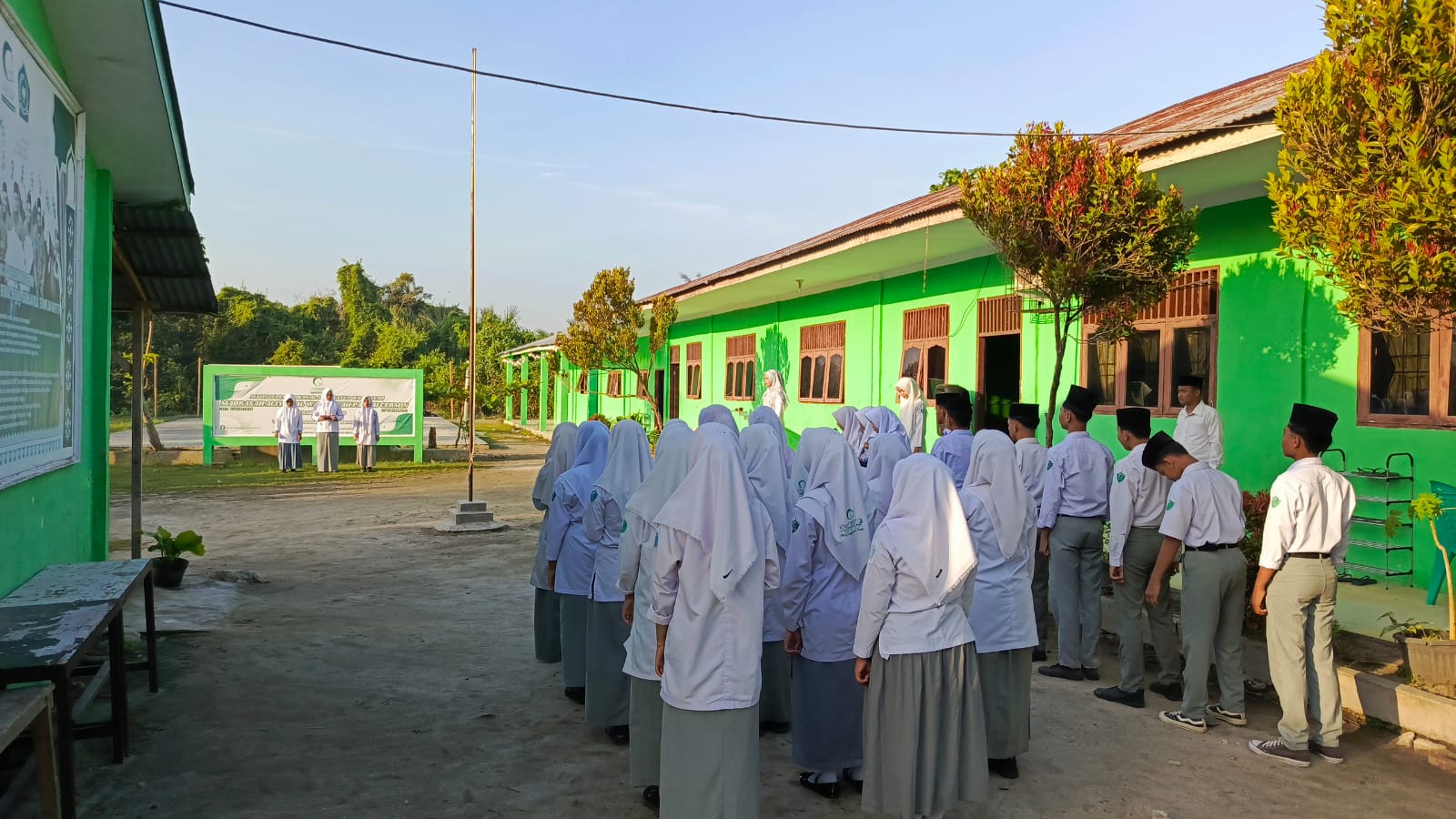Gedung Ruang Kelas Belajar